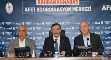 Cumhurbaşkanı Yardımcısı Cevdet Yılmaz: “Asrın felaketine Asrın dayanışmasıyla cevap vereceğiz”