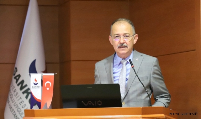-“DİYETİSYEN BULUŞMASI VE GELECEĞİN DİYETİSYENİNE YENİ UFUKLAR”