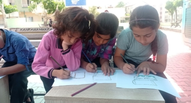Gezici Kütüphane Ilıca İlkokulu Öğrencilerinin Misafiri Oldu