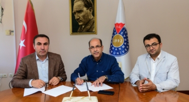 KSÜ ile Kahramanmaraş Büyükşehir Belediyesi Arasında Meslek Edindirme ve Sanat Eğitimi İş Birliği Protokolü İmzalandı