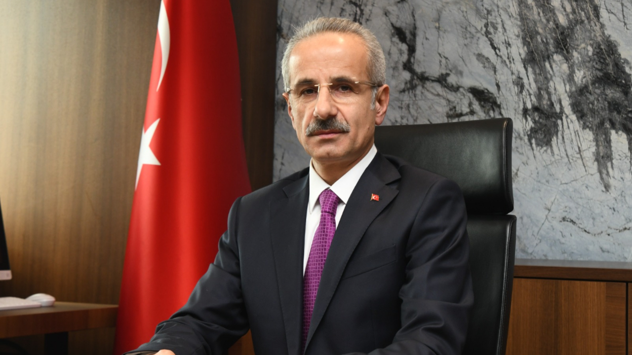ULAŞTIRMA VE ALTYAPI BAKANI URALOĞLU: ERCAN HAVAALANI DÜNYADA ÖRNEK PROJE OLACAK