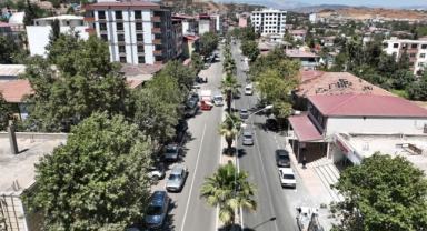Ana Caddeler Bir Bir Yenileniyor…