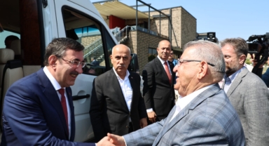Başkan Mahçiçek’ten Cumhurbaşkanı Yardımcısı Yılmaz’a EXPO 2023 sunumu