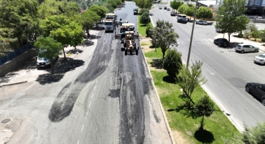 Büyükşehir Bir Caddeyi Daha Yeniliyor
