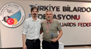 -ÜÇ BANT'TA TÜRKİYE ŞAMPİYONASINDA KAHRAMANMARAŞ'A KUPA