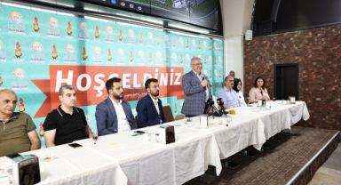 Başkan Mahçiçek, YKS’de dereceye giren öğrencilerle buluştu