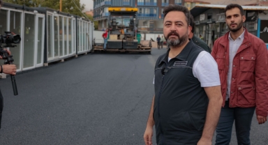 Elbistan Belediye Başkanı Mehmet Gürbüz, depremin ulaşımda yol açtığı sorunların giderilmesine yönelik çalışmaları sürdürdüklerini söyledi.