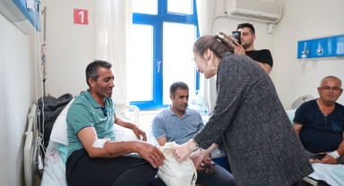 Onikişubat Belediyesi, hasta ve yakınlarına moral oldu