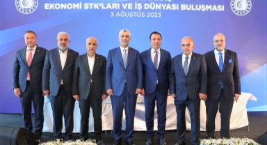 TİCARET BAKANI BOLAT, KAHRAMANMARAŞ İŞ DÜNYASIYLA BULUŞTU