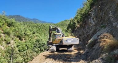 Andırın’da Kırsal Mahallelerin Ulaşımı Büyükşehir’le İyileştiriliyor