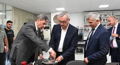 Başkan Güngör; “İşletmelerimiz Kahramanmaraş İçin Üretmeye Devam Ediyor”