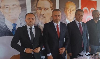 Pazarcık MHP İlçe Başkanı Mustafa Tepedibi Mazbatasını aldı