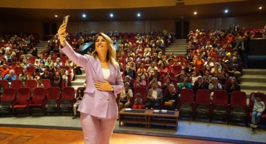 Aile Danışmanı Cesur; “Önceliğimiz Kendimiz Olmalı”