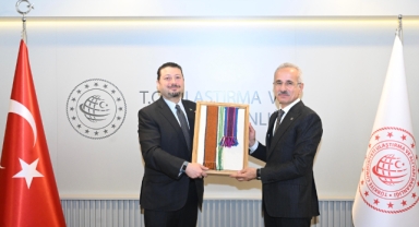 BAKAN URALOĞLU: KALKINMA YOLU PROJESİ BÖLGENİN GÜVENLİĞİNE DE KATKI SAĞLAYACAKTIR