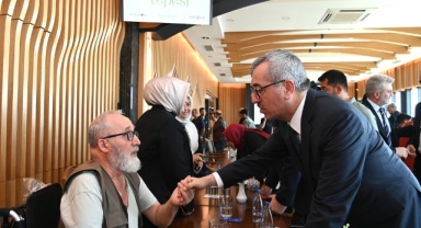 Başkan Güngör; “Bu Ay Sonunda Kalıcı Konutların Teslimine Başlanacak”