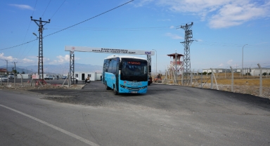 Büyükşehir’den Havaalanı Konteyner Kent’e Ulaşım Kolaylığı