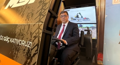 DİJİTALLEŞMEYE UYUM ZORUNLULUK