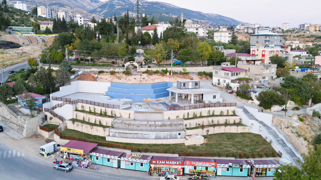 DULKADİROĞLU ŞELALE PARK YAPIMINDA SONA GELİNDİ