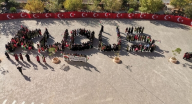 Kahramanmaraşlı öğrencilerden KUDÜS koreografisi