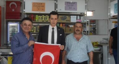 MHP Dulkadiroğlu İlçe Başkanı Paçacı’dan Dulkadiroğlu’nda Bayraksız işyeri kalmasın kampanyası