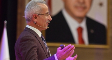 ÖĞRENCİLERE ÜCRETSİZ 10 GB İNTERNET PAKETİNİN NE ZAMAN VERİLMEYE BAŞLANACAĞI TARİH BELLİ OLDU