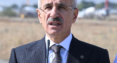 TÜRKİYE HIZLANIYOR…