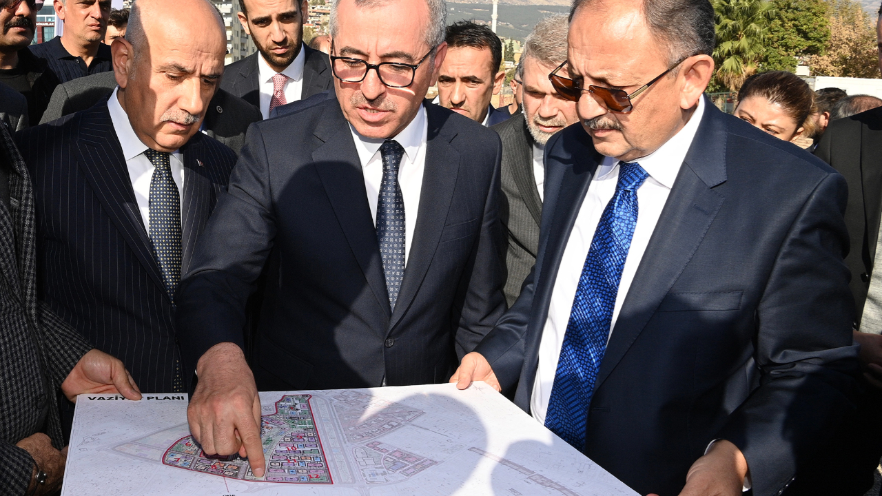 Bakan Özhaseki, “Önceliğimiz Deprem Bölgesinde Hasarların Giderilmesi”