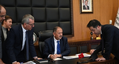 Bakan Özhaseki, Şehirde Devam Eden ve Planlanan Yatırımları Değerlendirdi