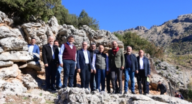 Başkan Güngör, “Direkli Mağarası, Tarihin Yeni Sıfır Noktası Olmaya Aday”