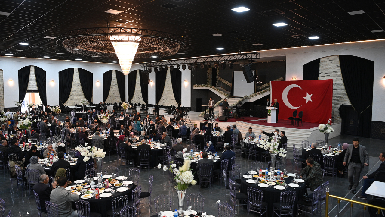 Başkan Güngör, Şehit Aileleriyle Bir Araya Geldi