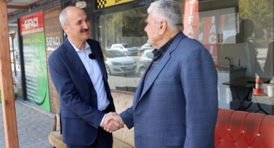 BAŞKAN OKAY, KONTEYNER ÇARŞILARDA ESNAFLA BİR ARAYA GELDİ