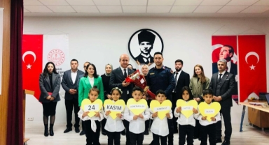 Jandarma ‘Öğretmenler Günü’nü kutladı