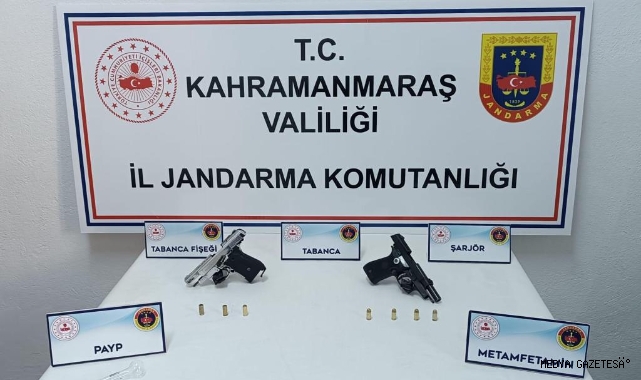 Afşin’de jandarmadan seyir halindeki otomobile uyuşturucu operasyonu