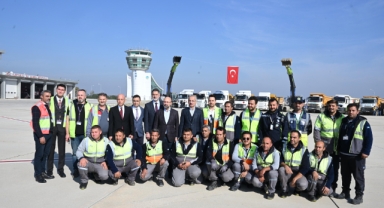 BAKAN URALOĞLU, HATAY HAVALİMANI’NDA BAŞLATILAN YENİLEME ÇALIŞMALARINI YERİNDE İNCELEDİ…