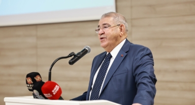 Başkan Mahçiçek; 9 yılda 680 bin kitabı öğrencilerimizle buluşturduk
