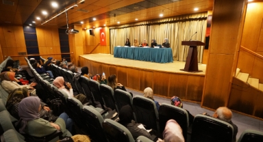 Büyükşehir’in Uluslararası Kültür Etkinliğinde Edebiyat Şöleni