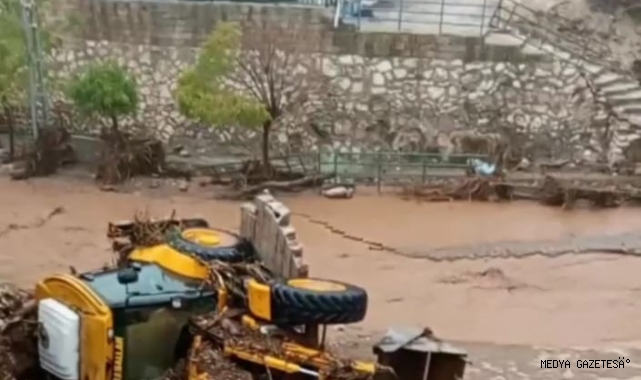 Kahramanmaraş sağanak yağışla mücadele ediyor