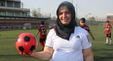 Kahramanmaraş’ta futbola kadın eli değdi