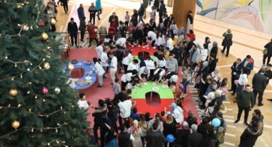 Kahramanmaraşlı çocuklar, KİÜ Gastronomi öğrencileri eşliğinde Piazza AVM’de pasta süsledi