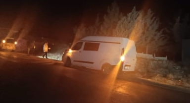 Otomobiliyle çarptığı yaya öldü sürücü kaçtı