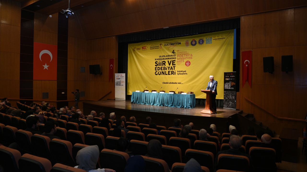 Şiir ve Edebiyat Günleri’nde ‘Edebiyatın Kayıpları’ Anıldı