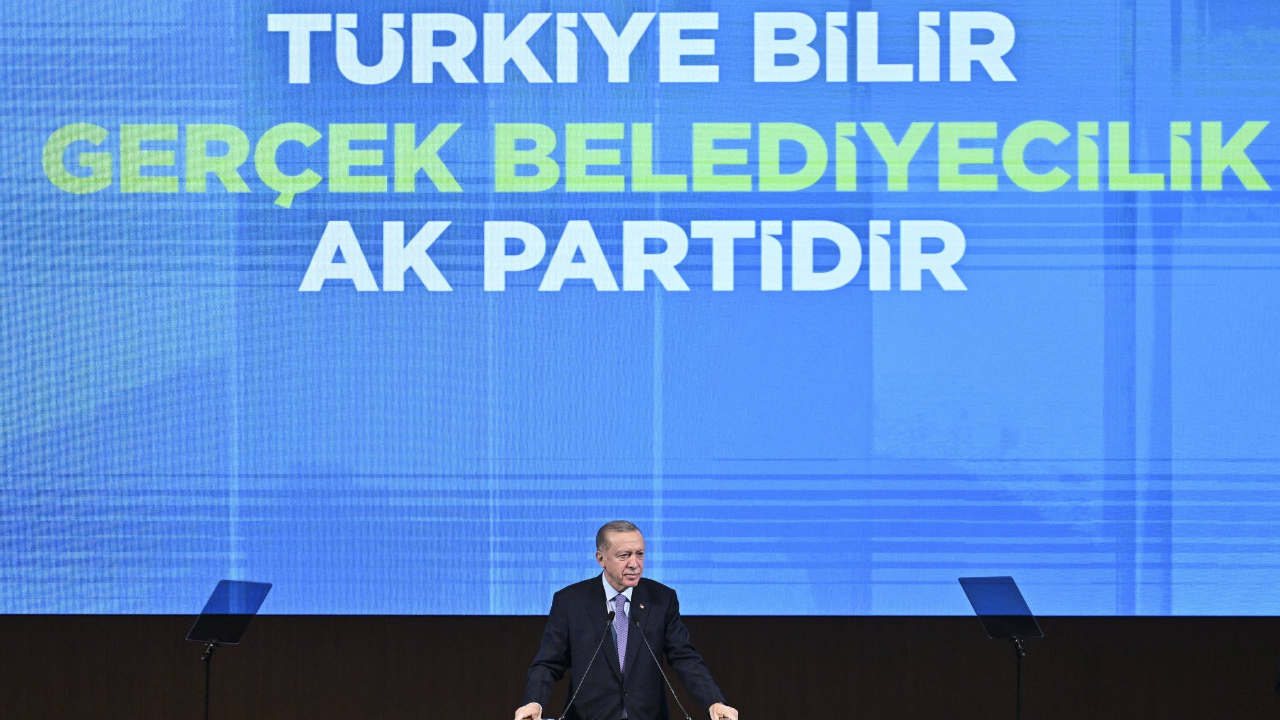 Başkan Güngör, AK Parti Seçim Beyannamesi Tanıtım Toplantısı’na Katıldı