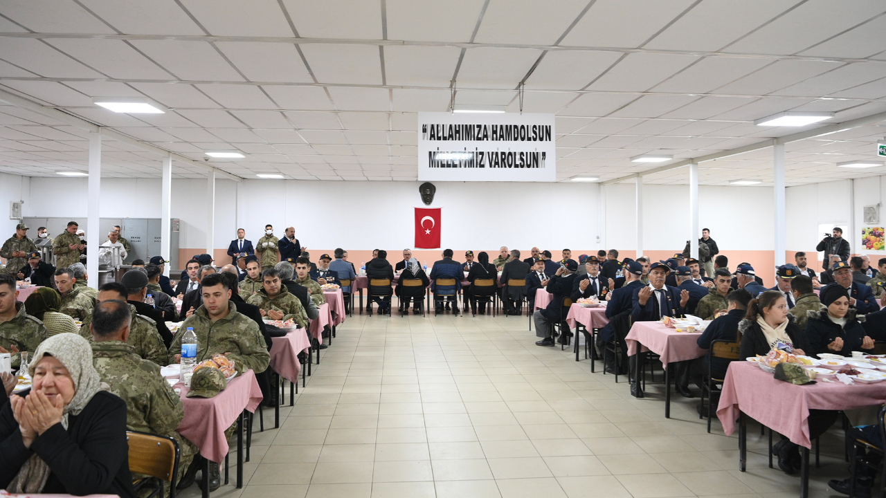 Başkan Güngör, Şehit Aileleri ve Gazilerle Buluştu
