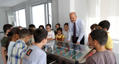 GENÇLERİN GÖZDE MEKANI DULKADİROĞLU GENÇLİK MERKEZLERİ