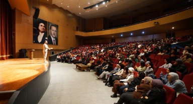 Gri Koç, Kahramanmaraş’ta Gençlerle Bir Araya Geldi