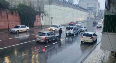 Kahramanmaraş’ta sağanak yağış zincirleme kazaya neden oldu