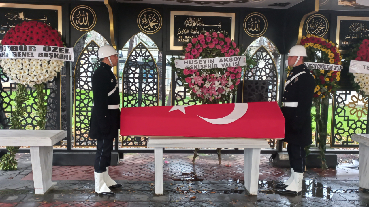 Kahramanmaraşlı Vali Hanefi Demirkol İstanbul’da Ebediyete Uğurlandı