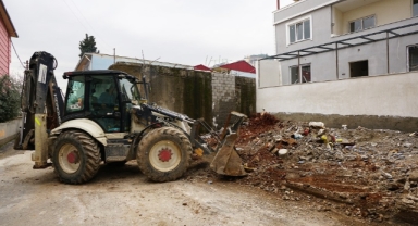 Mahalleler İnşaat Atıklarından Temizleniyor