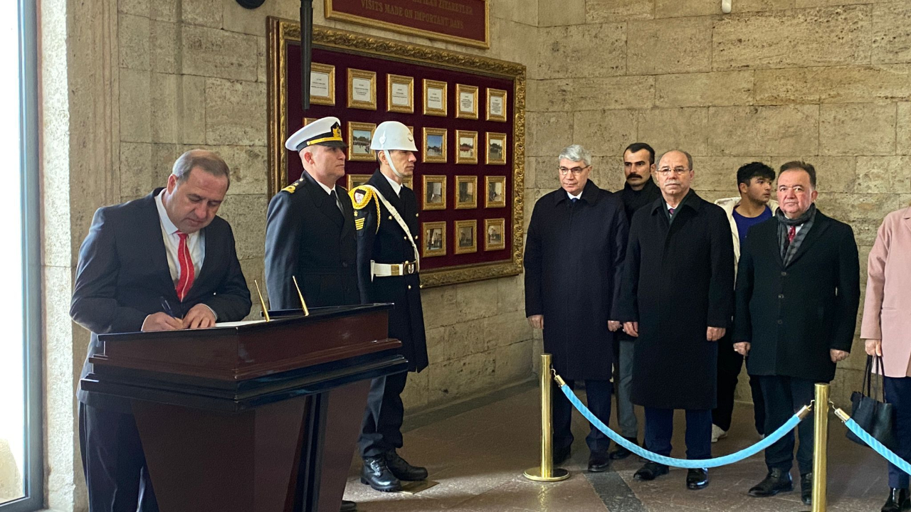 Osmaniye’nin milli mücadele zaferinin 102. Yıldönümünde, Anıtkabir’e ziyaret