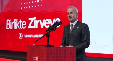 TÜRKİYE GÖKYÜZÜNE İMZASINI ATMAYA DEVAM EDİYOR